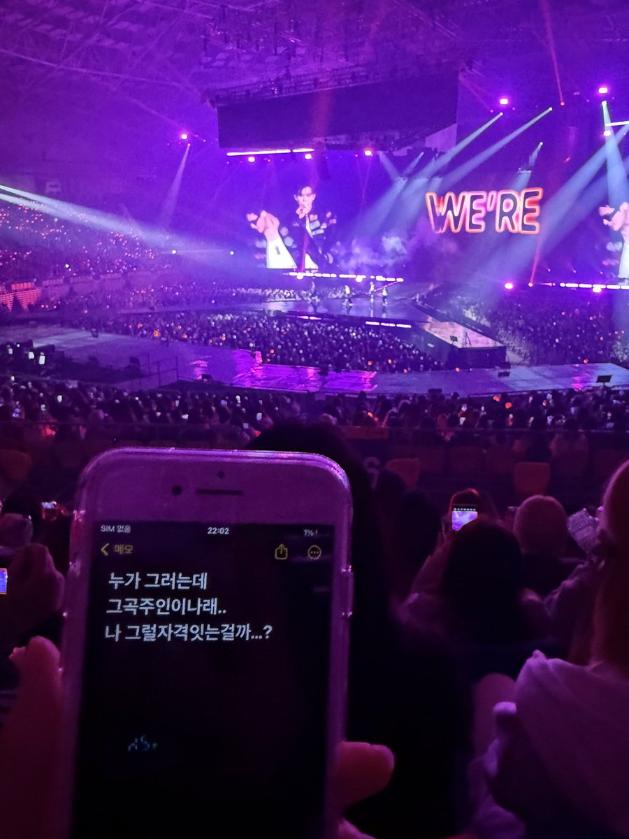 🙂‍↔️ tweet media