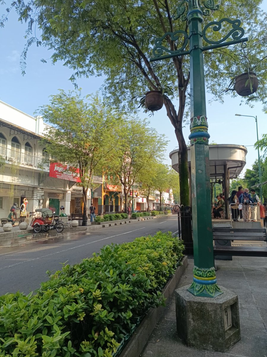 Super Seraa tweet media