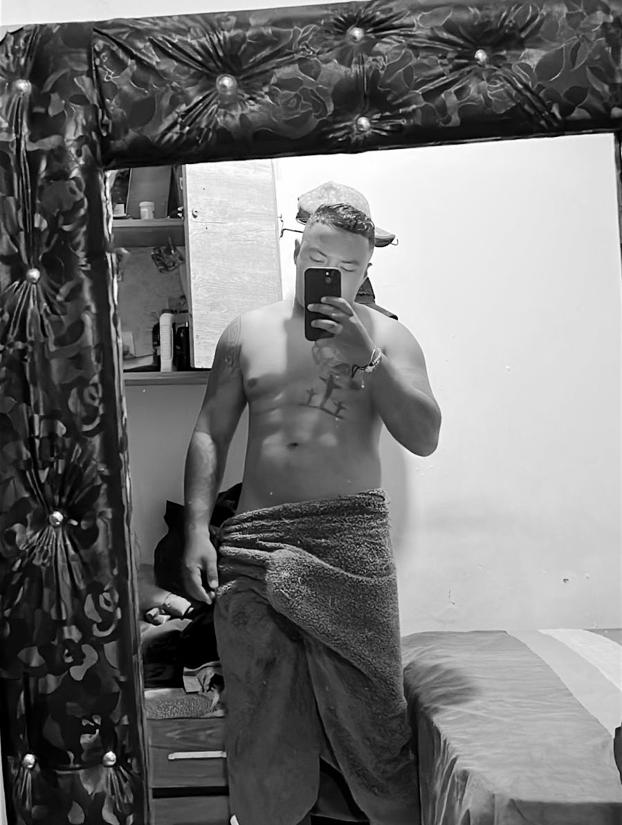 MRDanielss tweet media