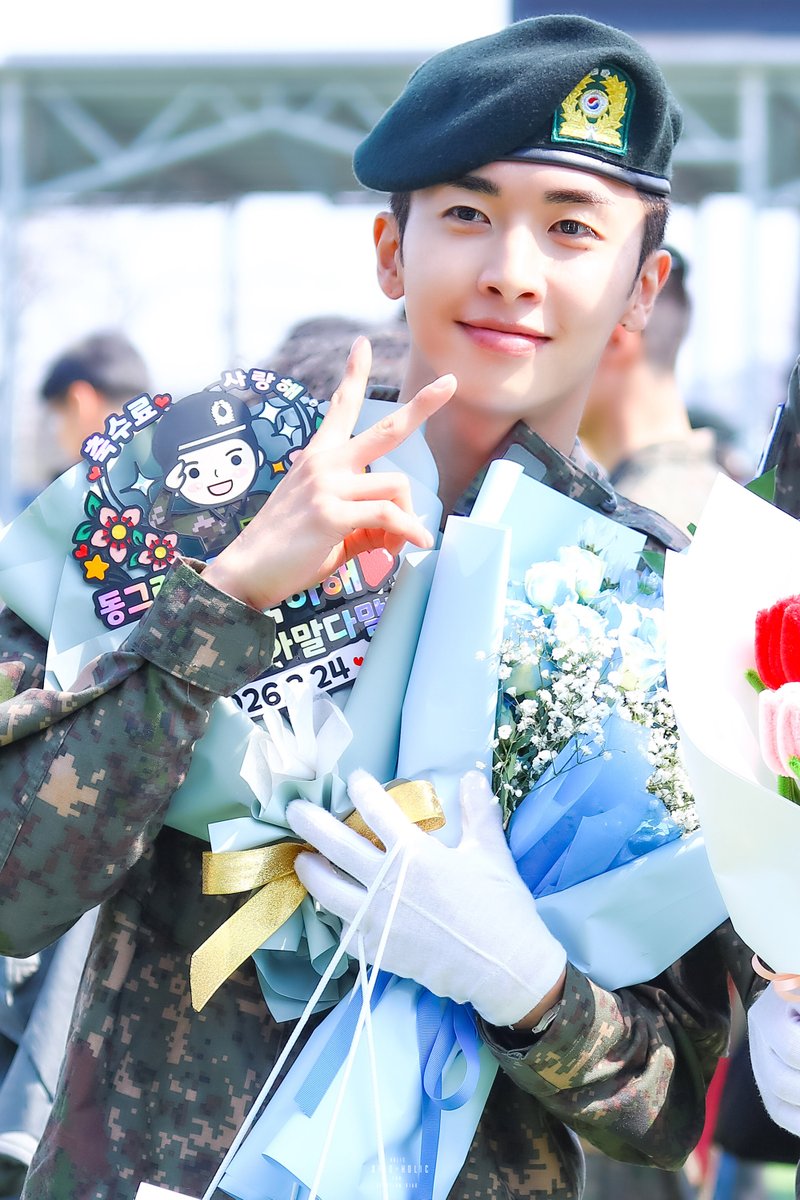 샤오홀릭♡ tweet media