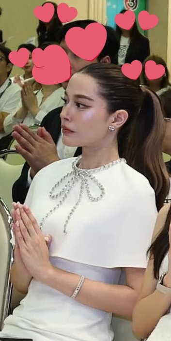 JforGINA (slow) tweet media