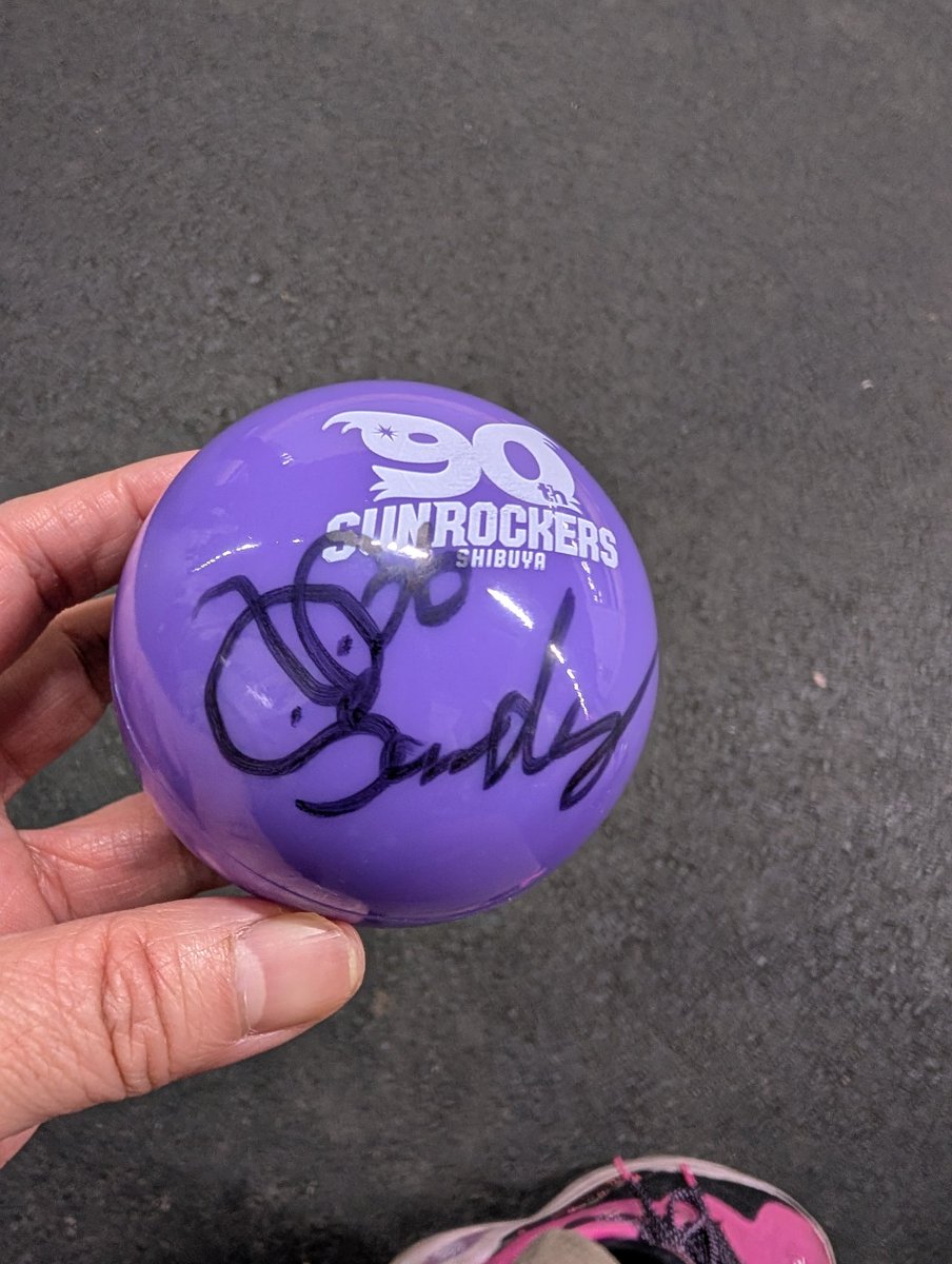 MIまき tweet media