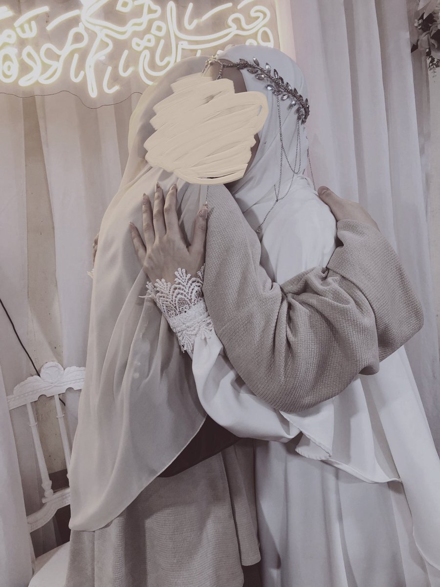 𓂆 مَرْيَم tweet media