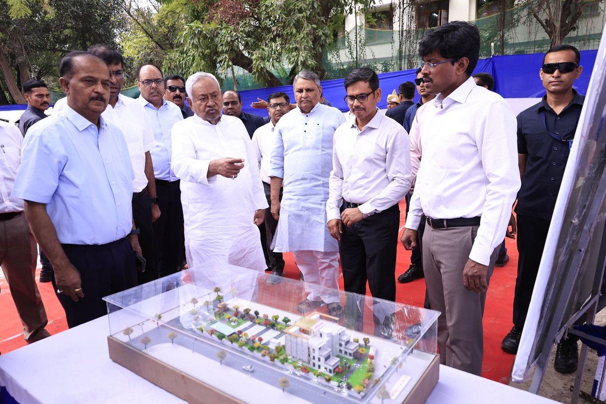 Nitish Kumar tweet media