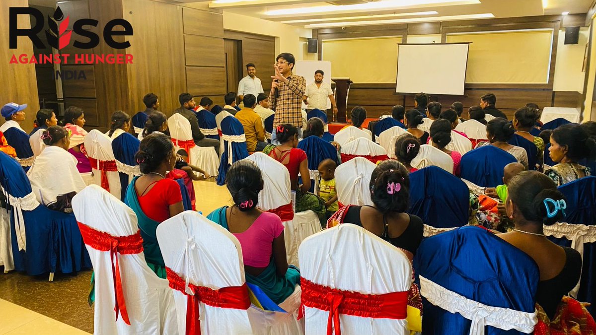 RiseIndia2030's tweet photo. Another step towards building sustainable livelihood opportunities.

K2C (Kitchen to Community ) project training at Deoghar brought together volunteers from various districts to strengthen understanding and implementation of community-led livelihood initiatives.

#RAHI https://t.co/zM0MlTBiaE
