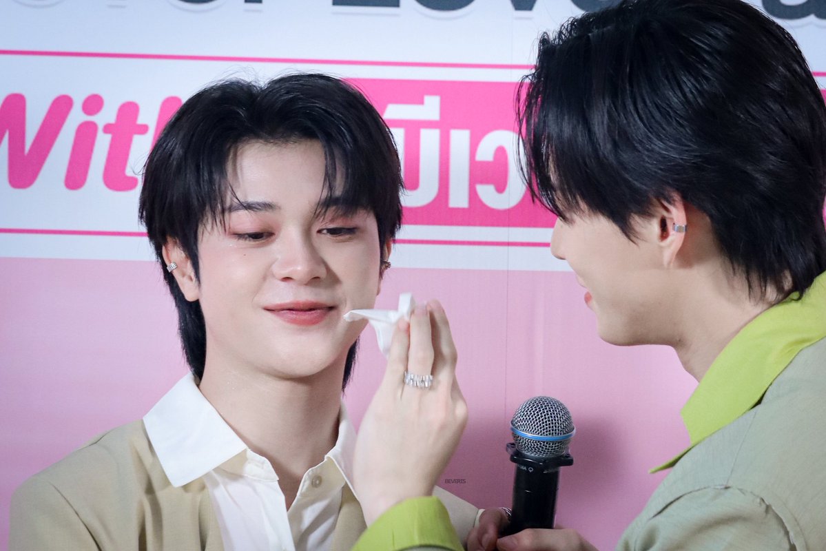 ❥･• พะพวย • ʙᴇᴠᴇʀɪs🌳⛅️ tweet media