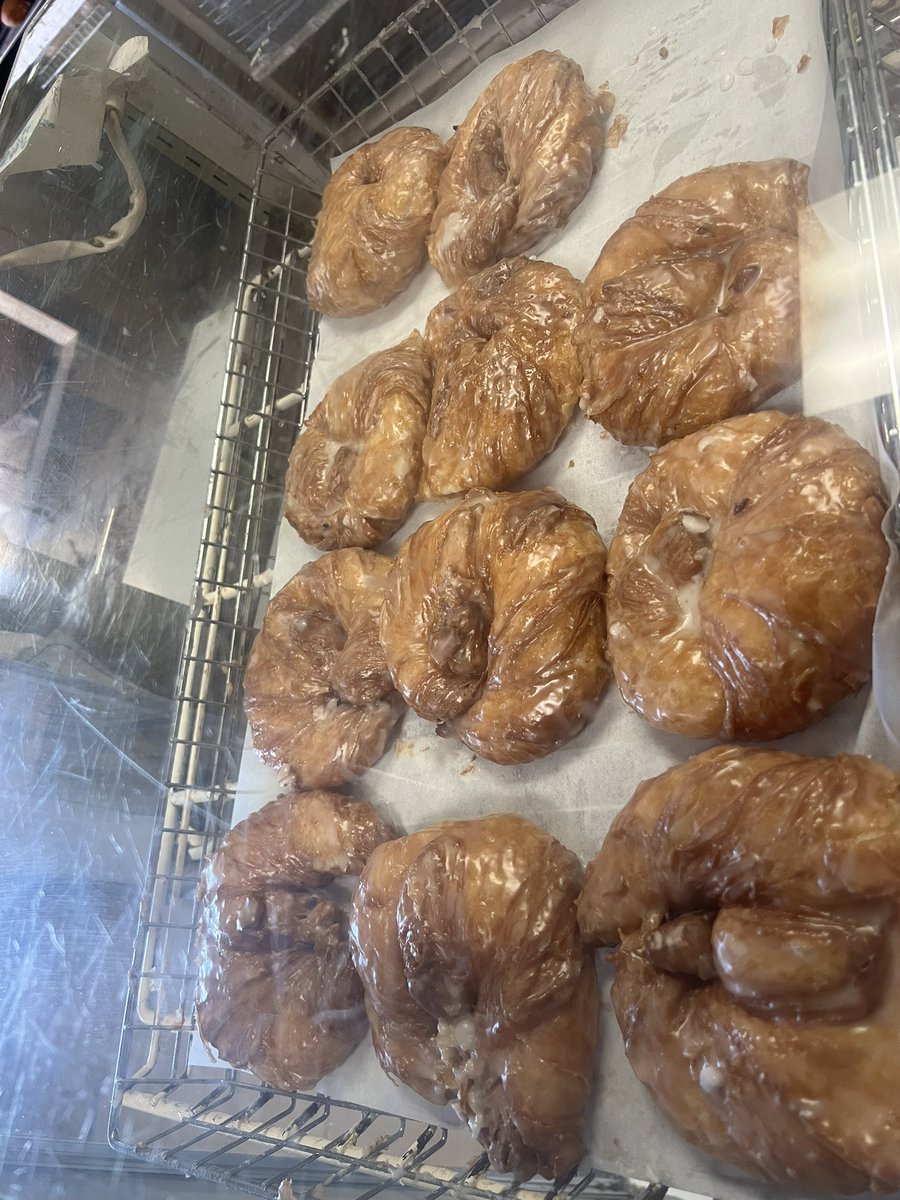 🏁 LOOTED VUITTON DON 🏁 tweet media