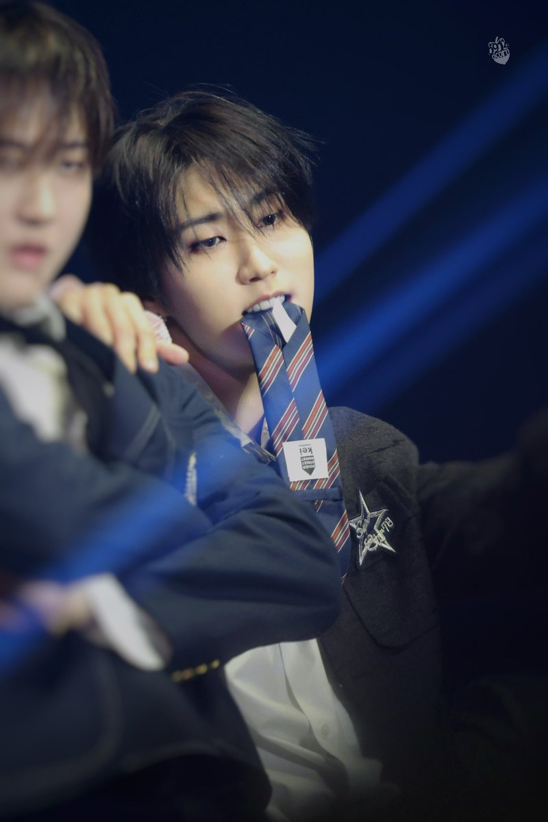 酢㌠‎ tweet media