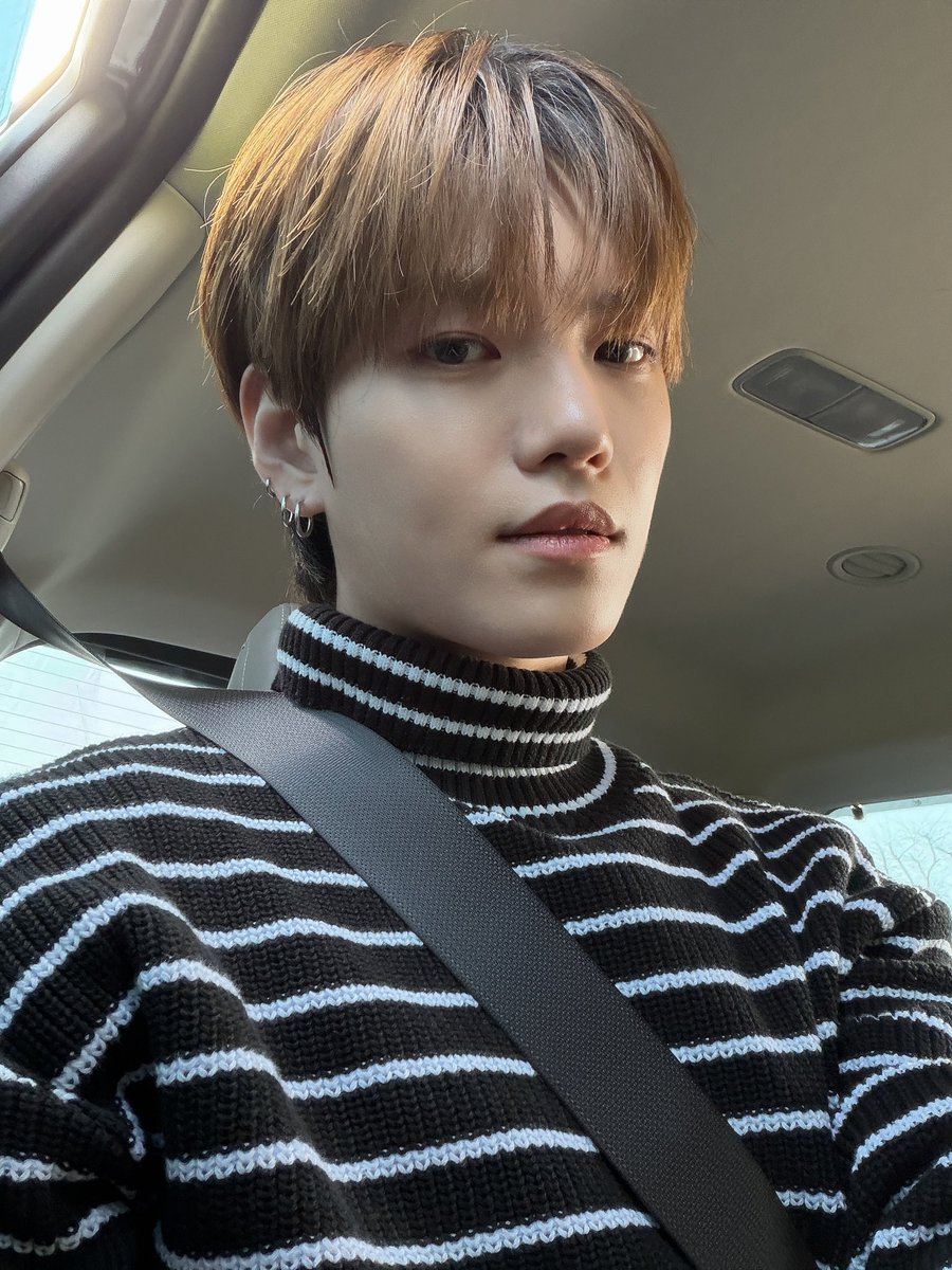 VERIVERY tweet media