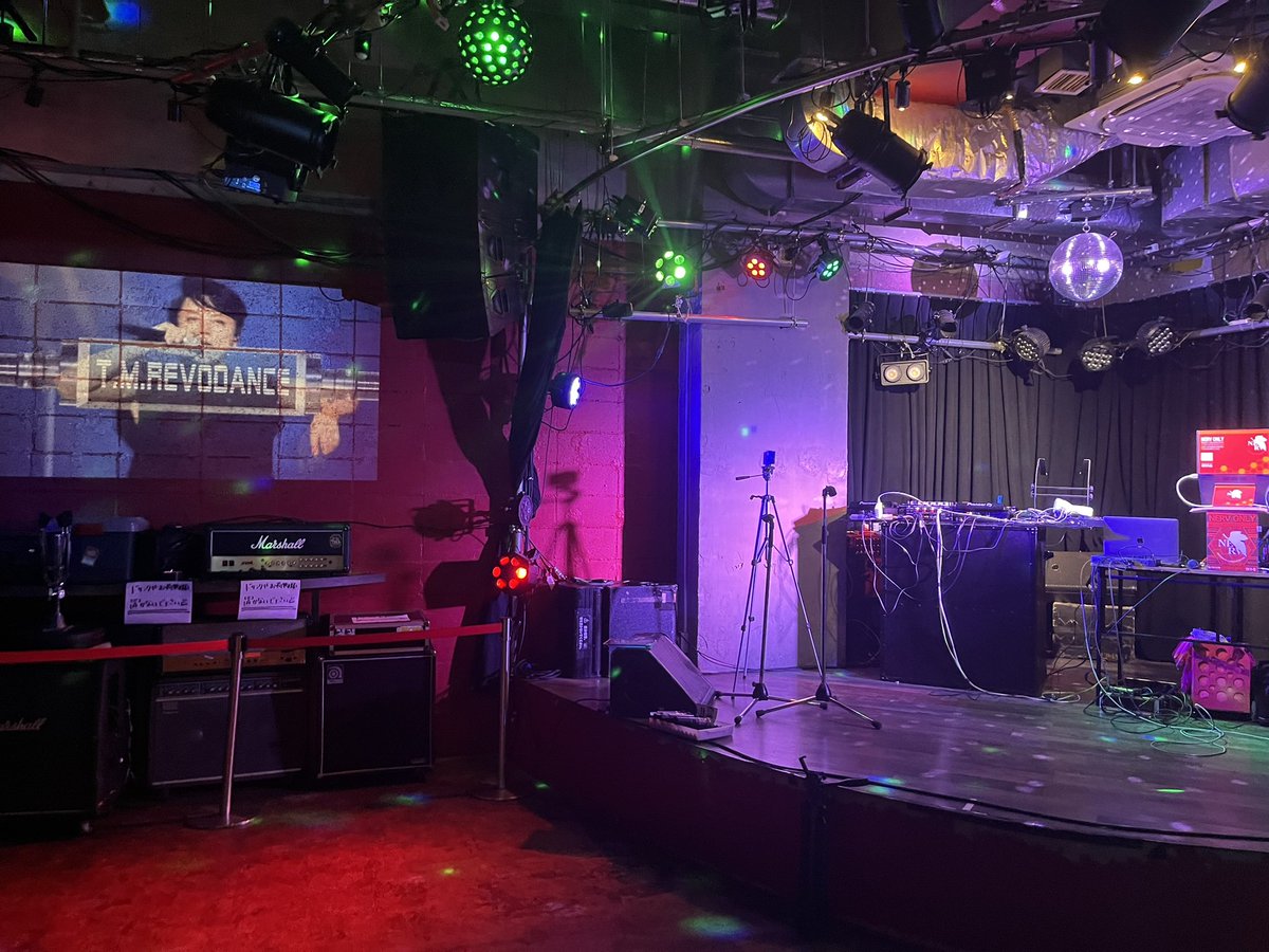 まめ@アニソンV系バーZips tweet media