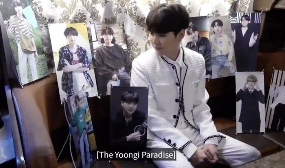 🎧ྀི♪⋆.✮ tweet media