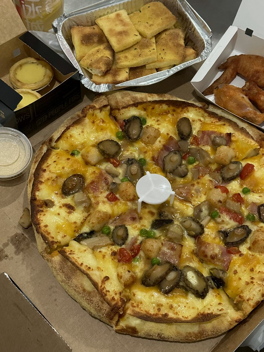 讓我親吻妳的淤青 tweet media