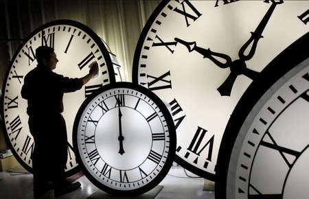Time flies, so don’t forget that Europe will “spring” forward one hour tonight (Sat 28 March to Sun 29 March). UK will go to BST (British Summer Time), while most of Europe will move clocks forward one hour to CEST (Central European Summer Time), leaving UK one hour behind CEST