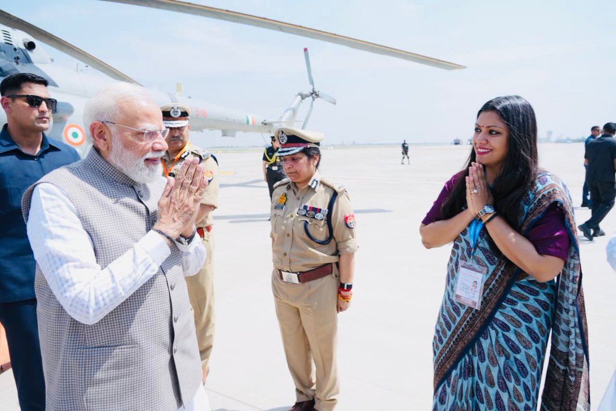 DM NOIDA Gautam Buddha Nagar tweet media