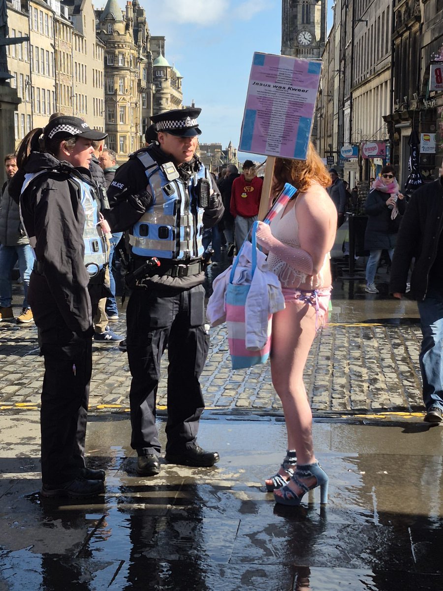 Niall Fraser tweet media