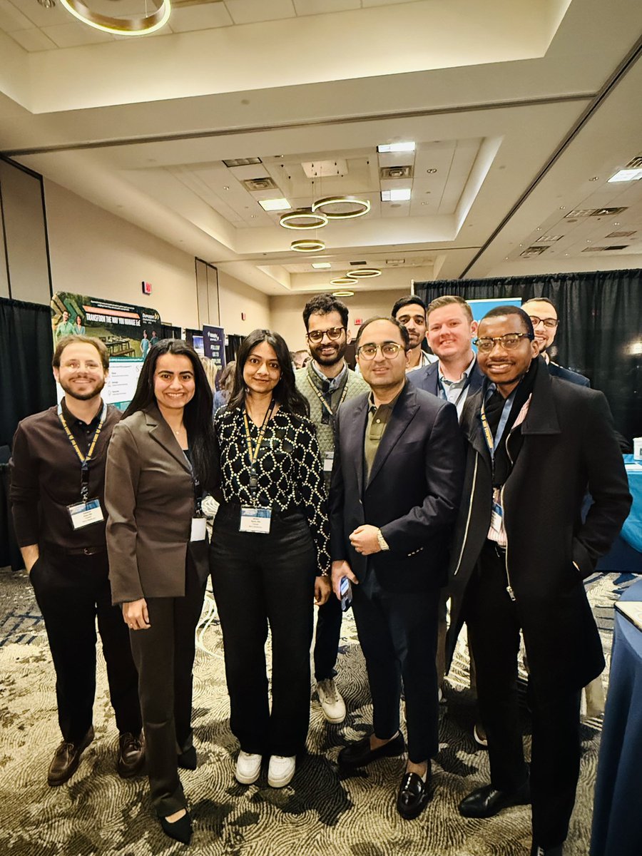 WVU_GI's tweet photo. GI fellows showing up, learning a ton, and making memories at the Mountain State IBD Conference, Morgantown 🙌
@wvudeptofmed @ImWvu @AmCollegeGastro #GITwitter #IBDconference #WVU https://t.co/8WC8Nu9wKn