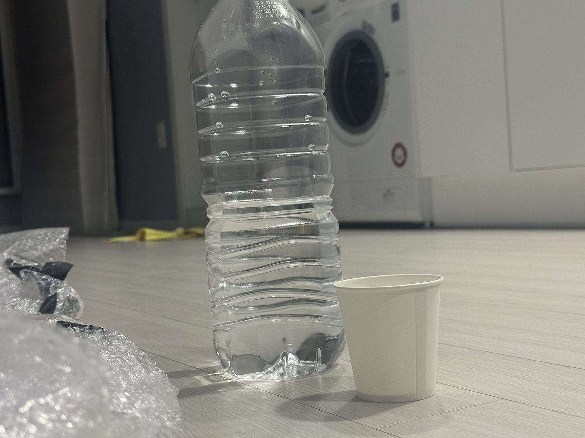 버츄얼노숙자 tweet media