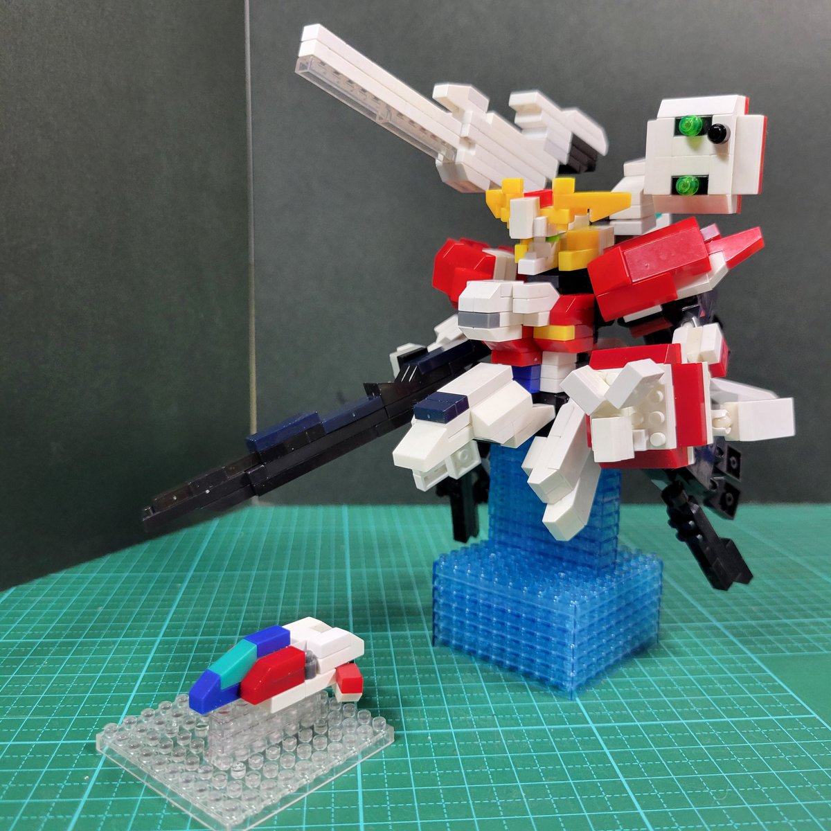 1003yasu0420's tweet image. #プチブロック
#Ex-S ガンダム
以前に作ったEx-S ガンダムが
大きかったので2廻りぐらい
コンパクトにして
コンバージスタイルで
一から作り直ししてみました🤗
コアファイターは変形して
収納も出来ます
プチブロック数の節約の為
今回はディープストライカーに
してみました😅