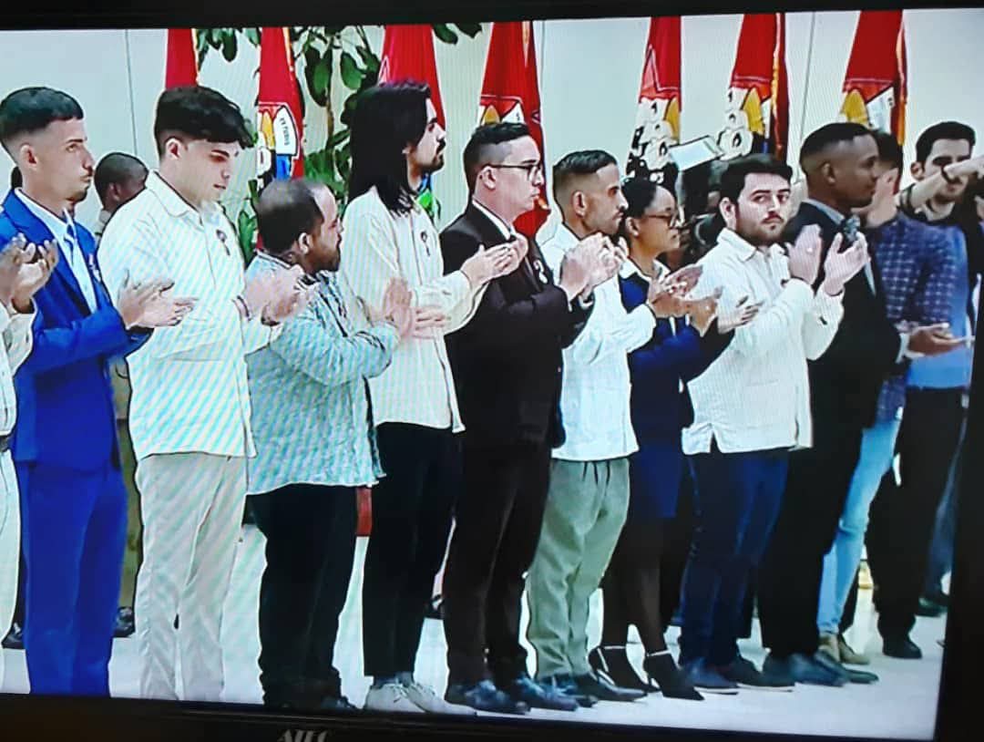 Banco Central de Cuba tweet media