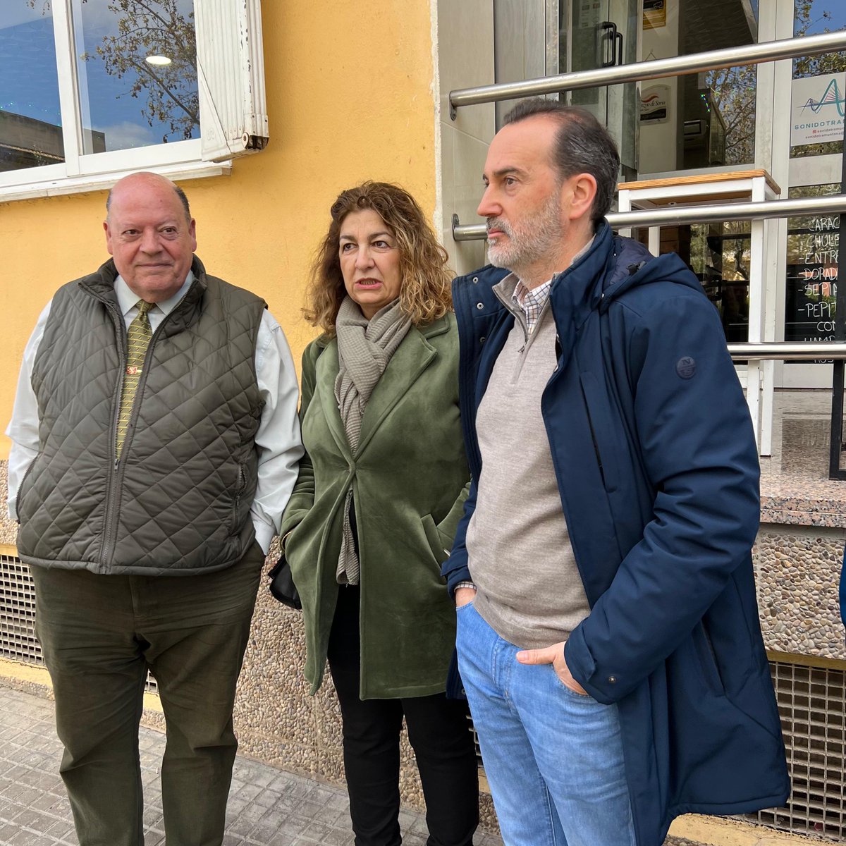 Encuentro de afiliados y simpatizantes junto a nuestro presidente, <a href="/glesenne/">Gabriel Le Senne</a>, y miembros del CEP con el nuevo coordinador de VOX Puigpunyent, Angel Sanmartin.

No vamos a permitir que sigan ninguneando a nuestros municipios. Somos la única alternativa real frente a las políticas