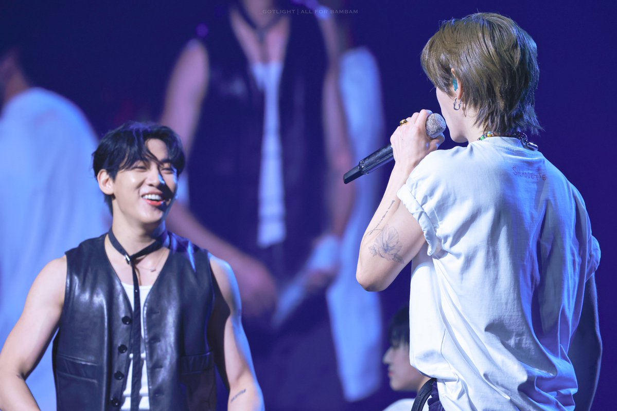 _Gotlight tweet media