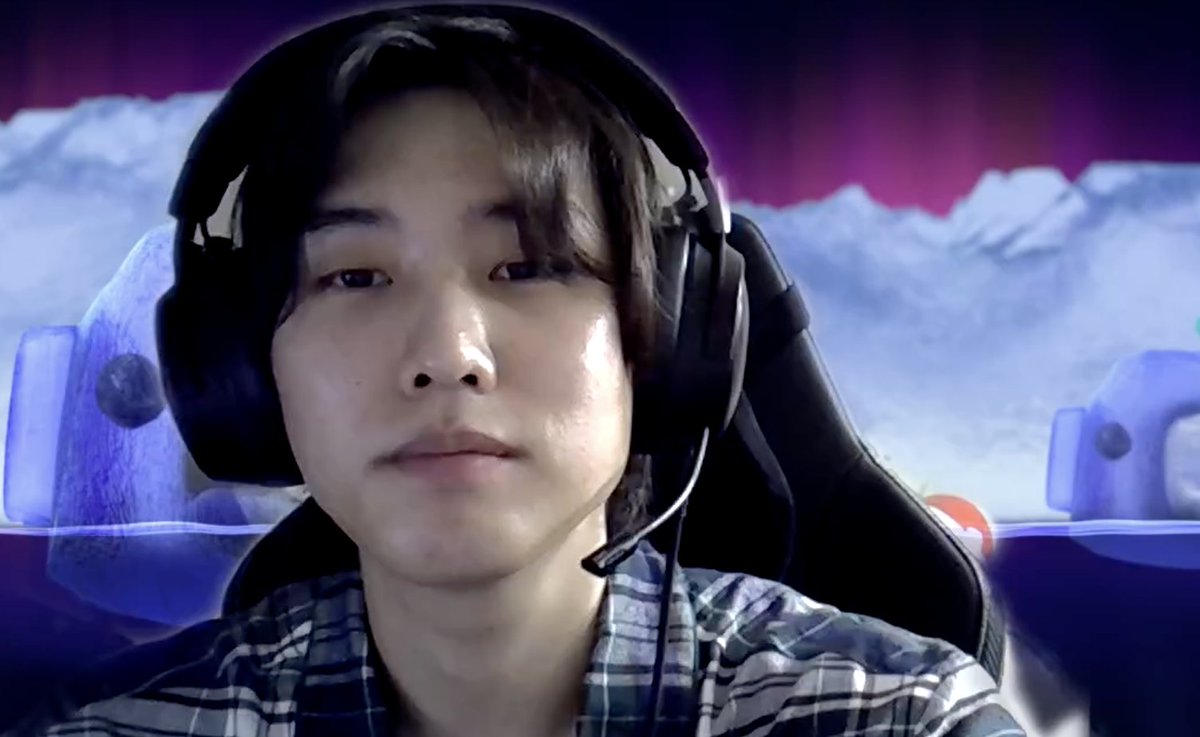 bex 🥚 tweet media