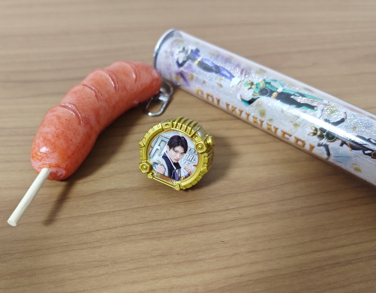 chimi117's tweet photo. ゴジュウFLT楽しかった〜！2部真反対だったので禽ちゃん遠かったけど見れてよかったー！
リングは熊手〜
様子のおかしい熊手真白(kmrkik?)面白かったw https://t.co/n3QPgtjSpy