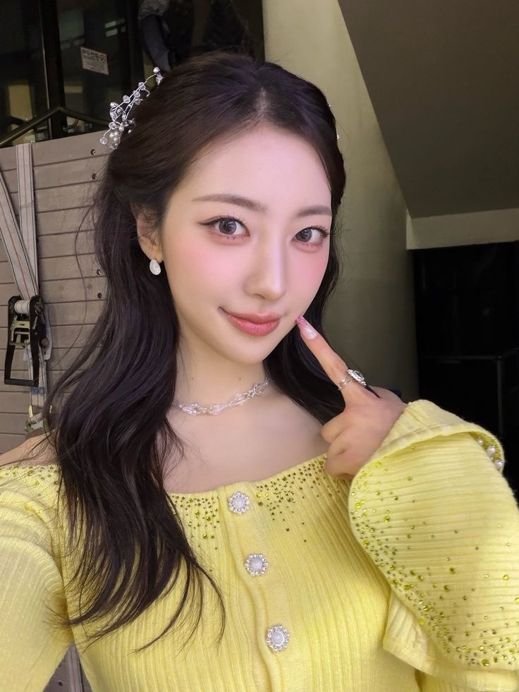 selfolssi ♤ tweet media