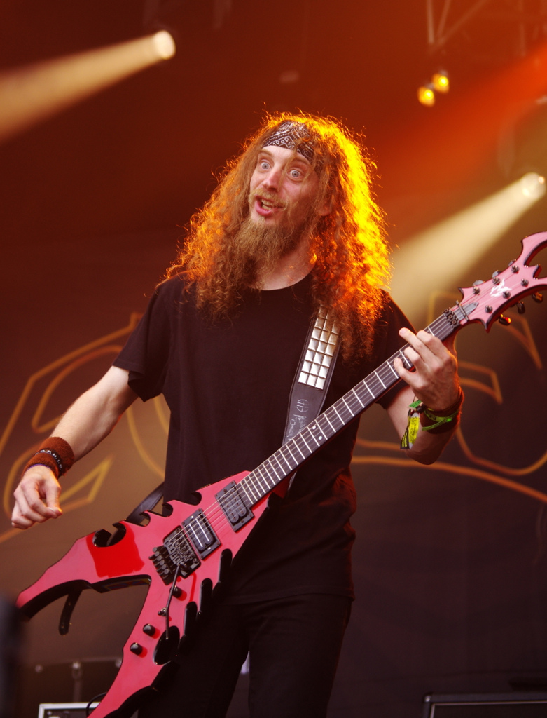 NoClass_Radio's tweet photo. 28 de marzo de 1984. Nace el guitarrista Old Drake en Reino Unido, es conocido por su trabajo en la banda de thrash metal Evile. #OldDrake #Evile https://t.co/6i50Qsc2SO