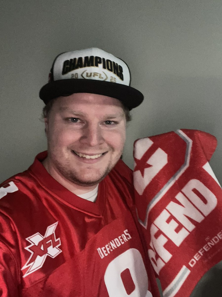 Lightning Jr. (Justin) tweet media