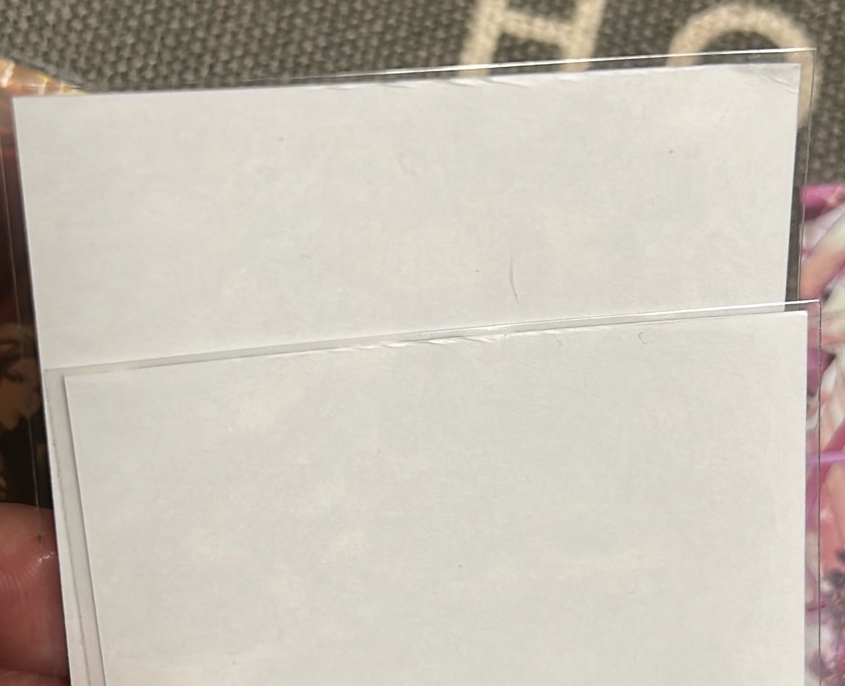 りおん tweet media