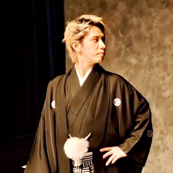 umjileo's tweet image. #Groom
#oneokrock