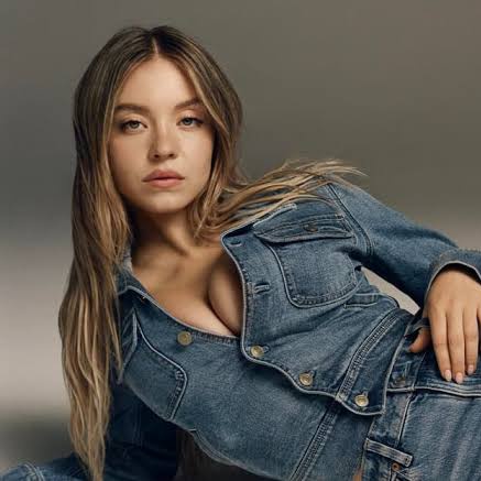 Indonesian Poop Base tweet media