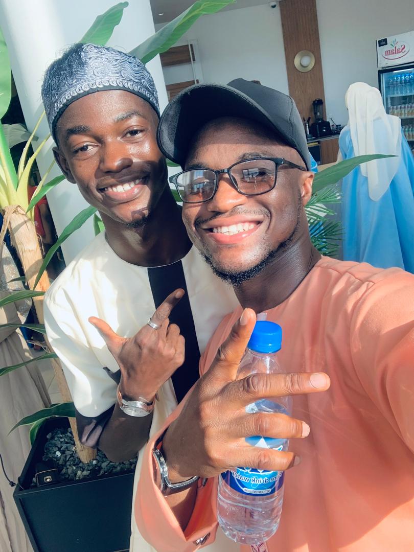 𝖀𝖒𝖆𝖗 tweet media