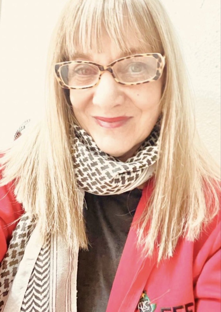 Kim Heller tweet media