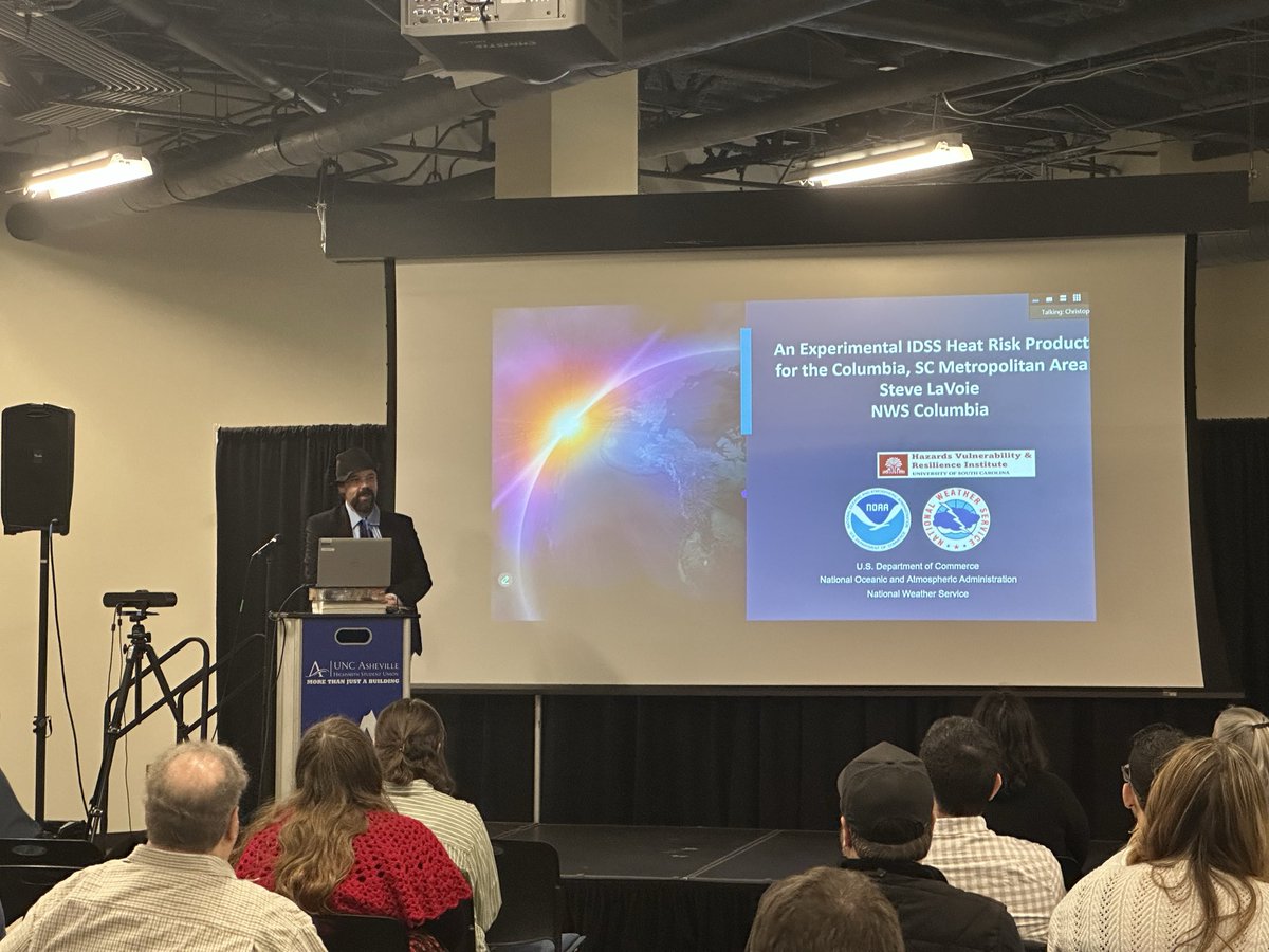 sawcworkshop's tweet photo. Our next talk of the session is about assessing heat risk in the Columbia, SC area from Steve LaVoie of @NWSColumbia https://t.co/yfsGI7UUbI