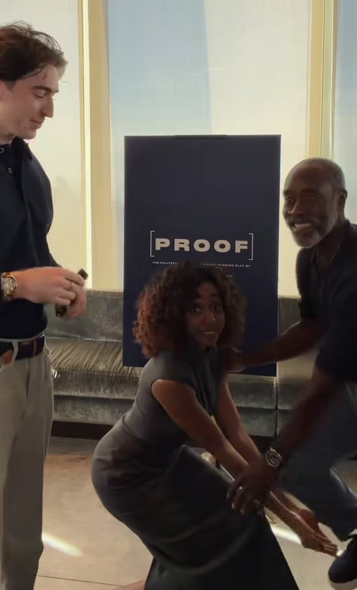 ໒꒰ྀི´gigi ` ꒱ྀིა •••••••———🗡🧸🏹 tweet media