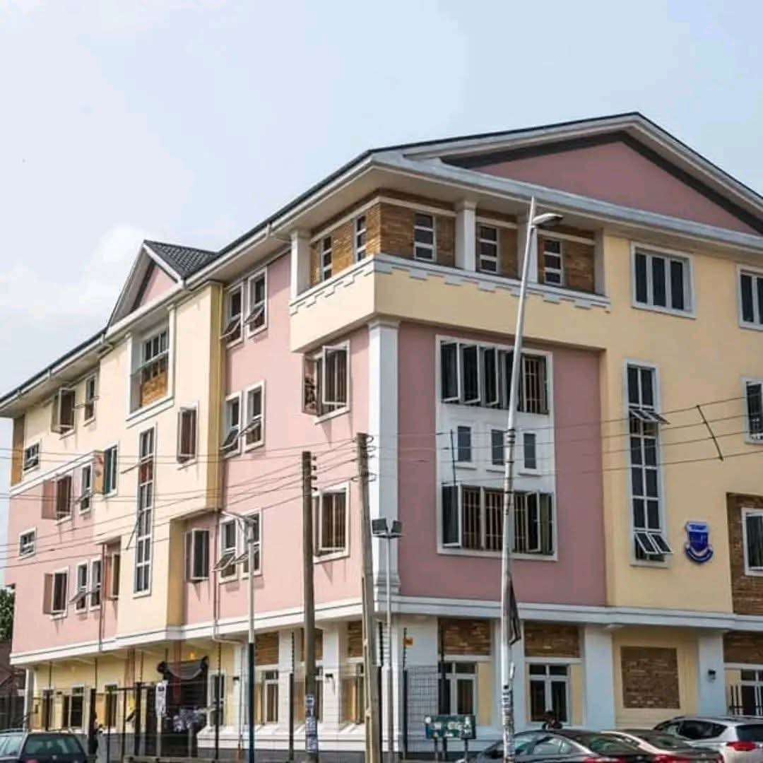 Nigerian haters association tweet media