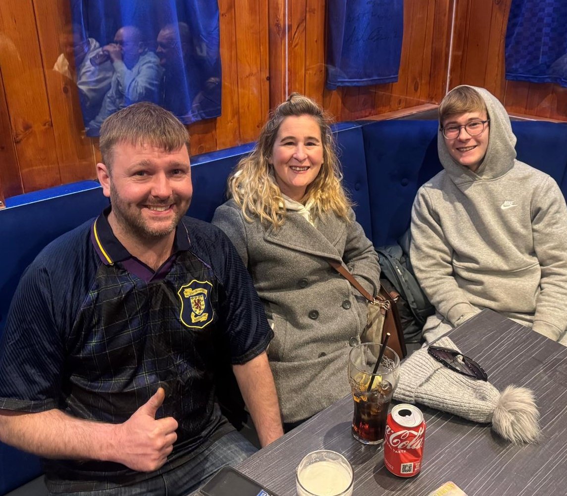 Oswalds Bar tweet media