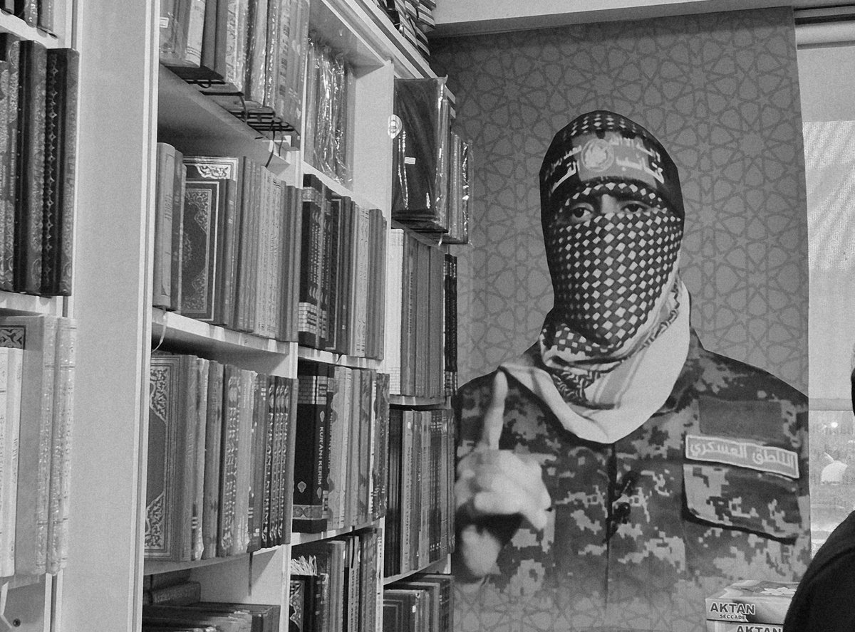 zehra 🌻 tweet media