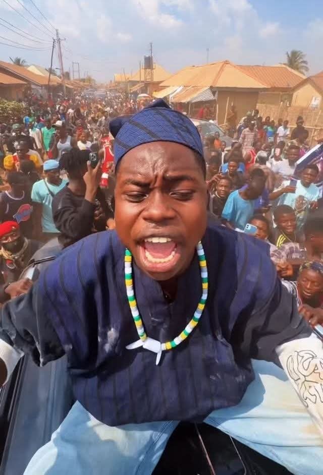 VERYDARKMAN tweet media