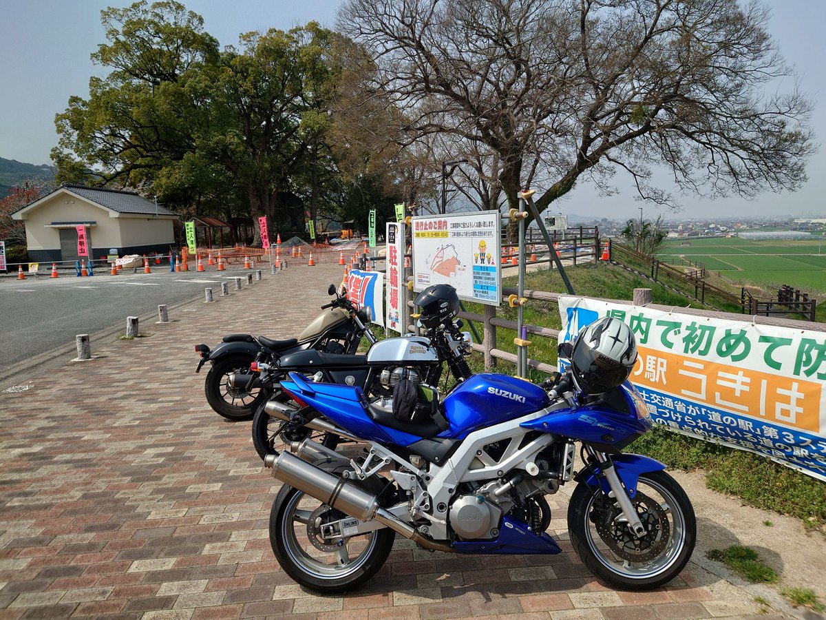 eeeprom's tweet photo. 道の駅うきはに行って帰りに日田焼きそば食べてきました😀 https://t.co/T42jLDrcJ7