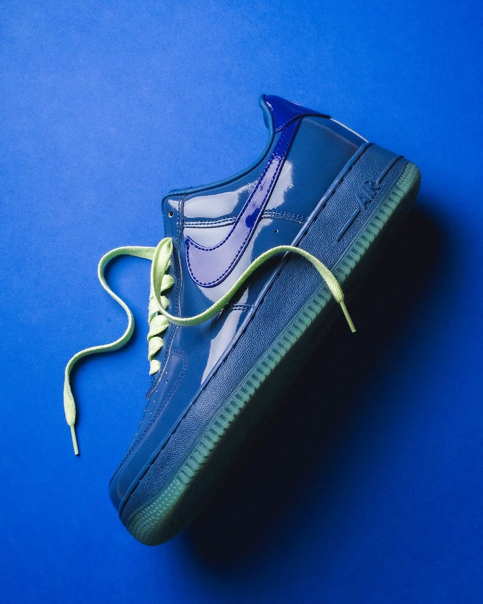 JustFreshKicks tweet media