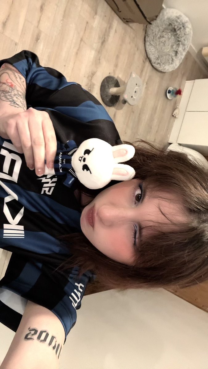 jewnzz ‧₊ᵎᵎ🐰⋅°✮ tweet media