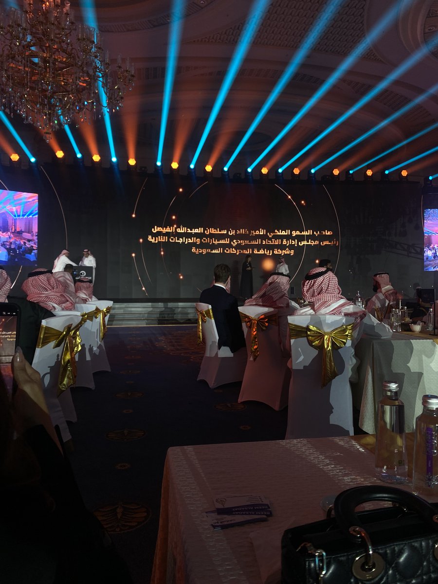 رينـا tweet media