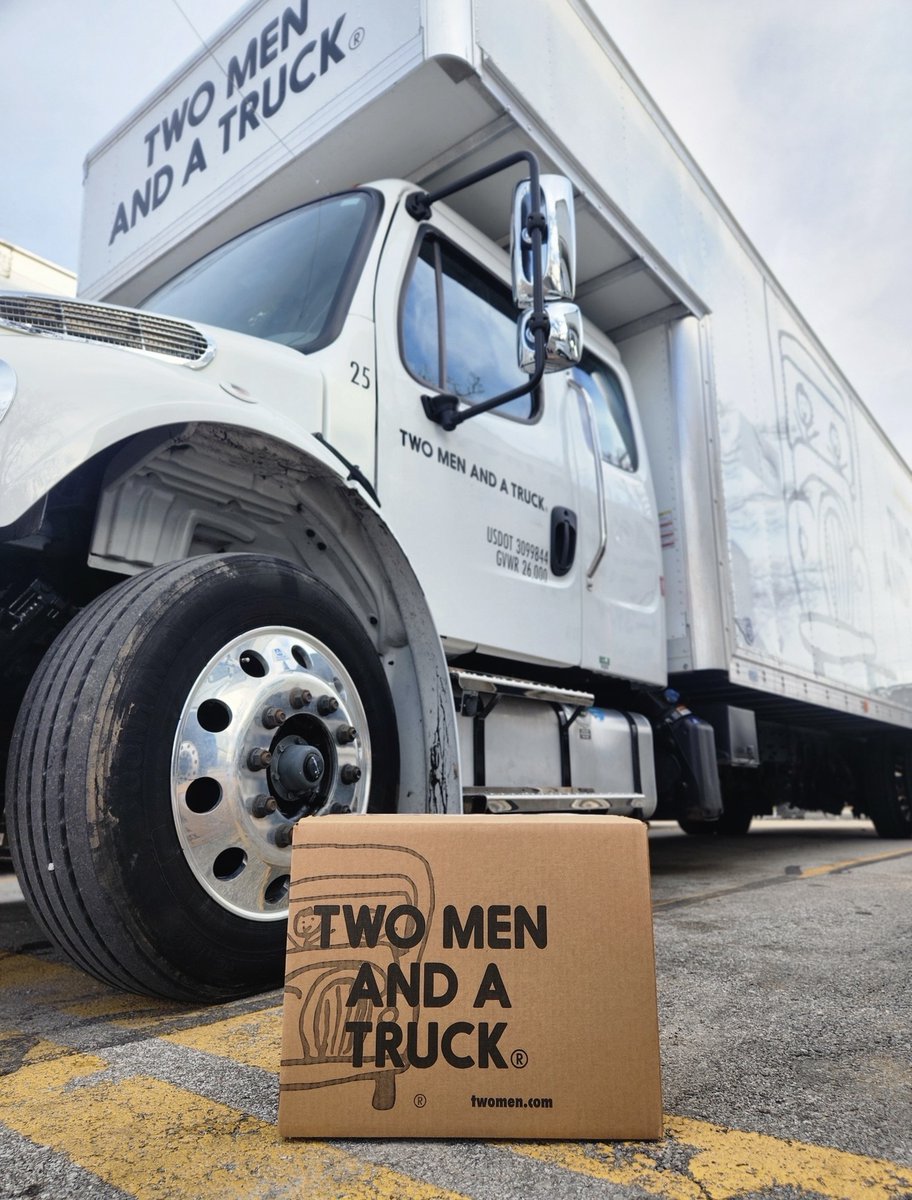 TwoMenDesMoines's tweet image. Let's get you home💛📦
Call us to book your move: 515-236-5526
-
-
-
#desmoines #iowa #movingday #movingcompany #newhome