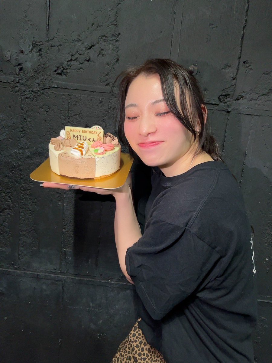 石田みう tweet media