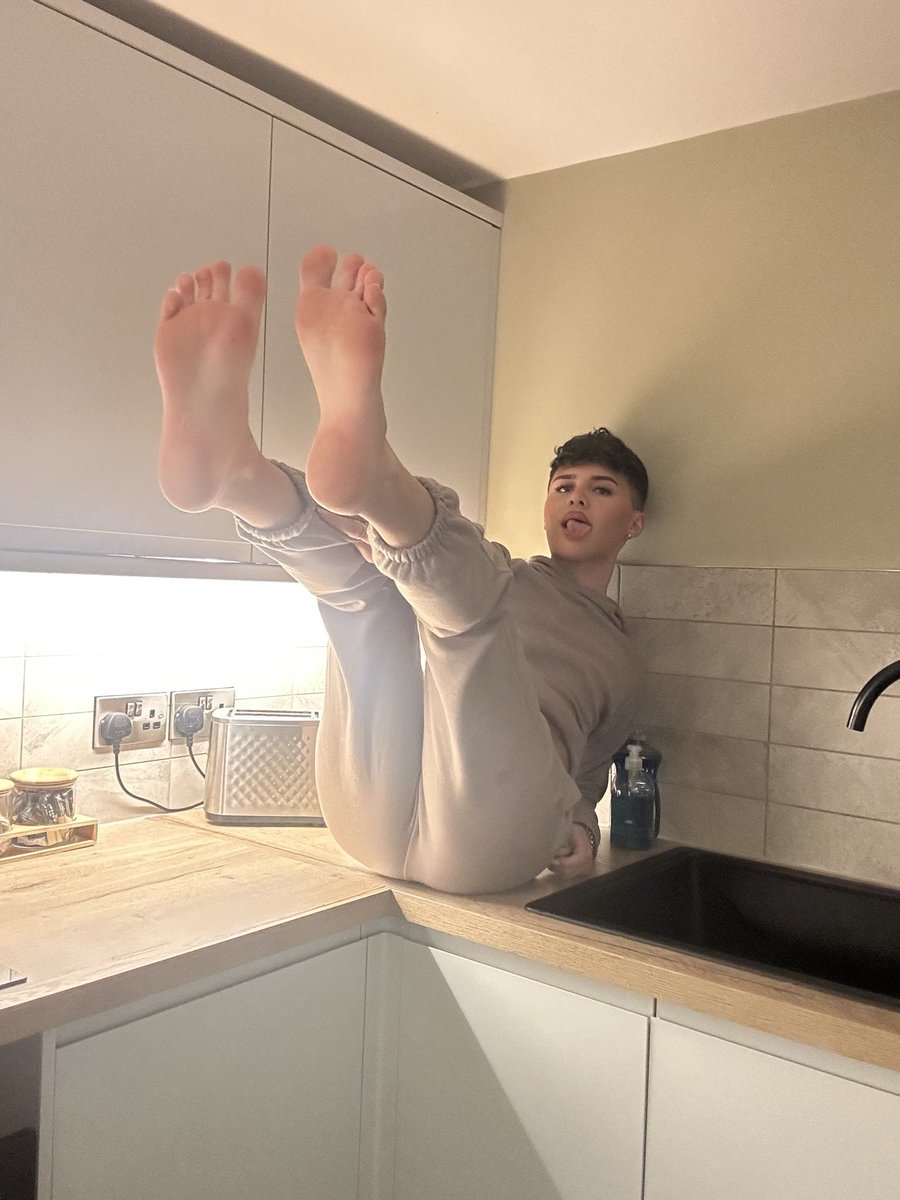 Connor Luxe tweet media