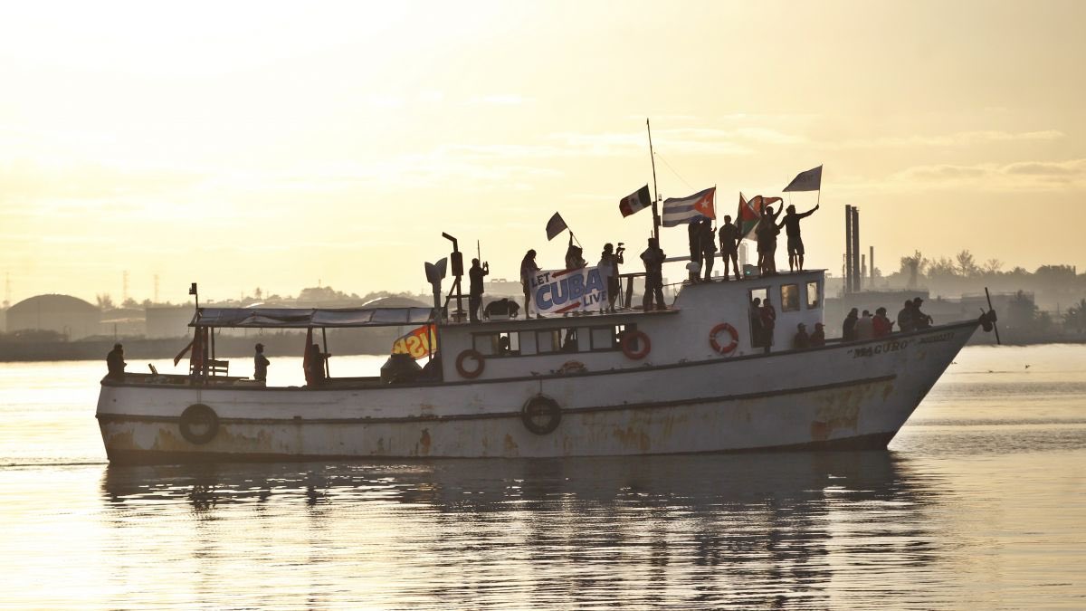 Two sailboats carrying humanitarian aid to Cuba—including one under a Polish flag—briefly went missing after departing Mexico.

After confusion and a search operation, both vessels have now been located by the Mexican Navy.

All crew members are safe and the mission continues.