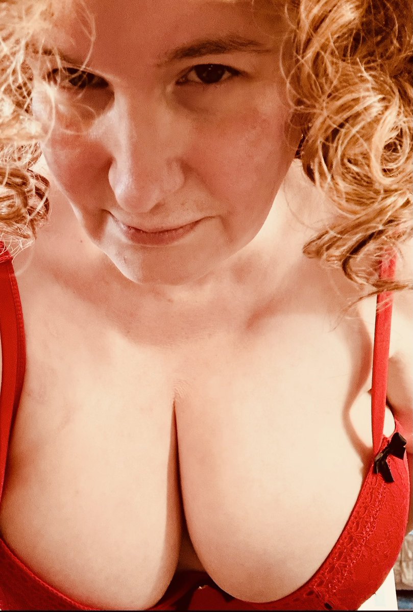 Lucia 🦊🧡 tweet media